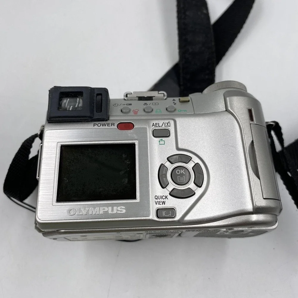 Vintage Olympus Camedia C-750 Ultra Zoom 4MP Digital Camera‎ 10x Optical Zoom